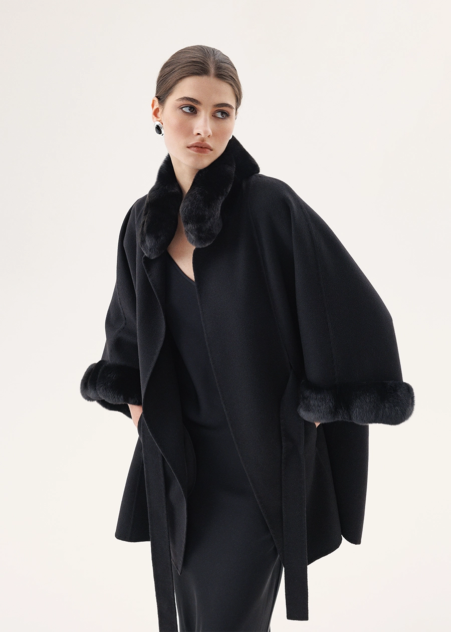 Кашемировое пончо с отделкой мехом чёрной шиншиллы