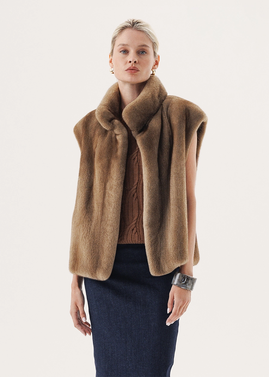 Норковый жилет в оттенке Пастель