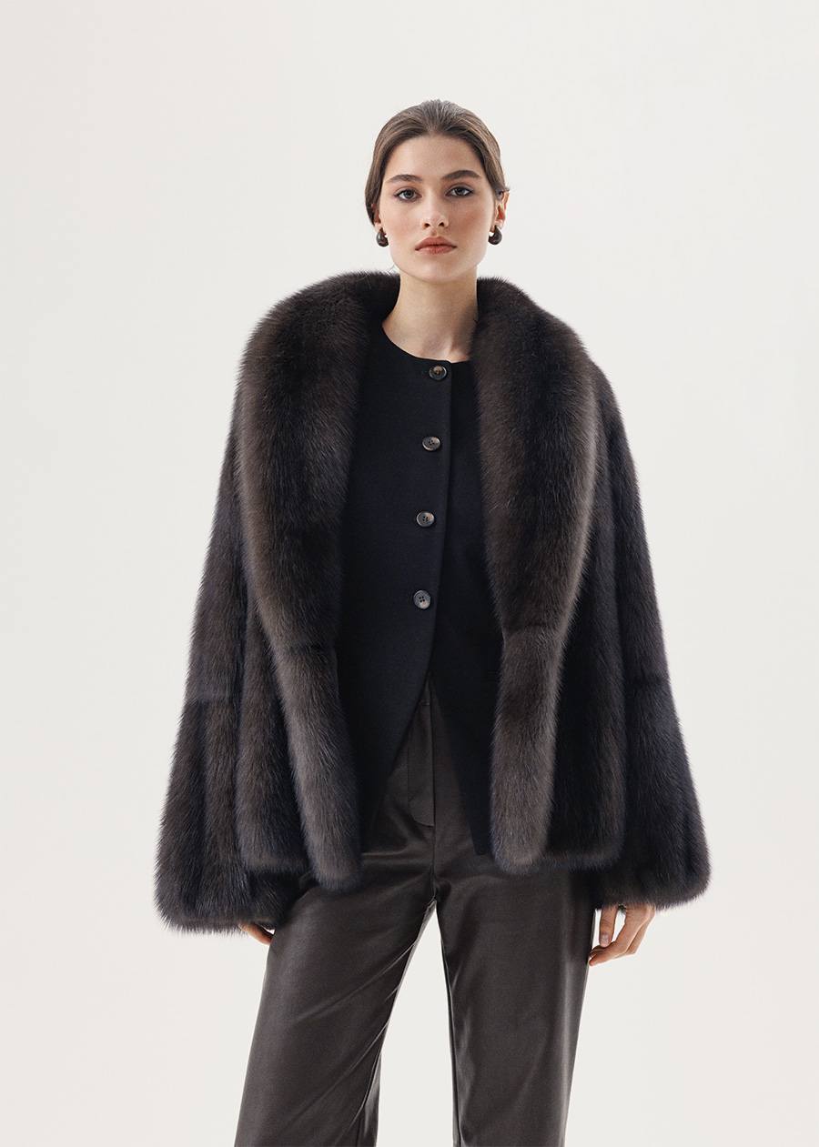 Долевая шуба из соболя с шалевым воротником