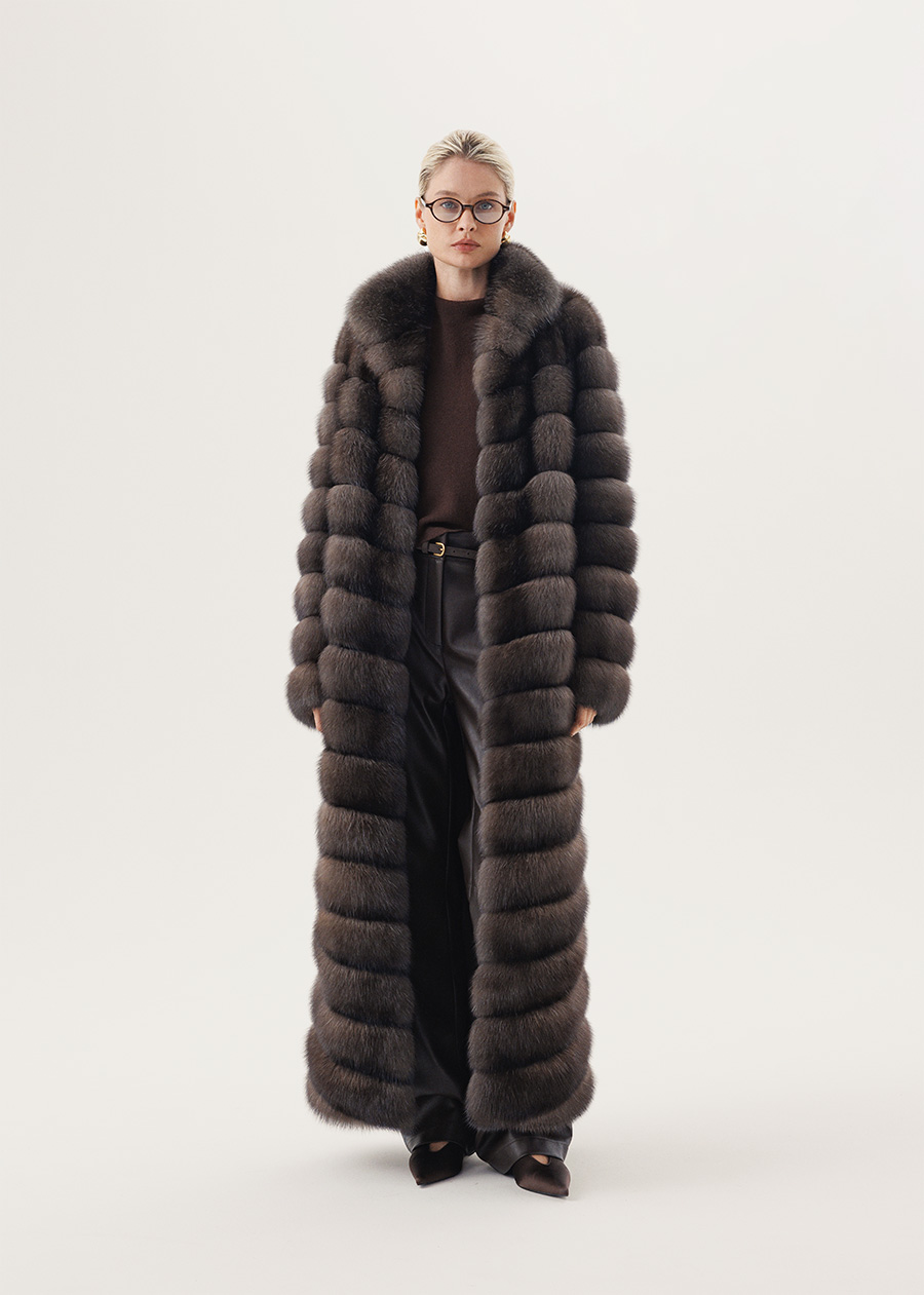 Шуба из меха соболя в пол в оттенке Графит