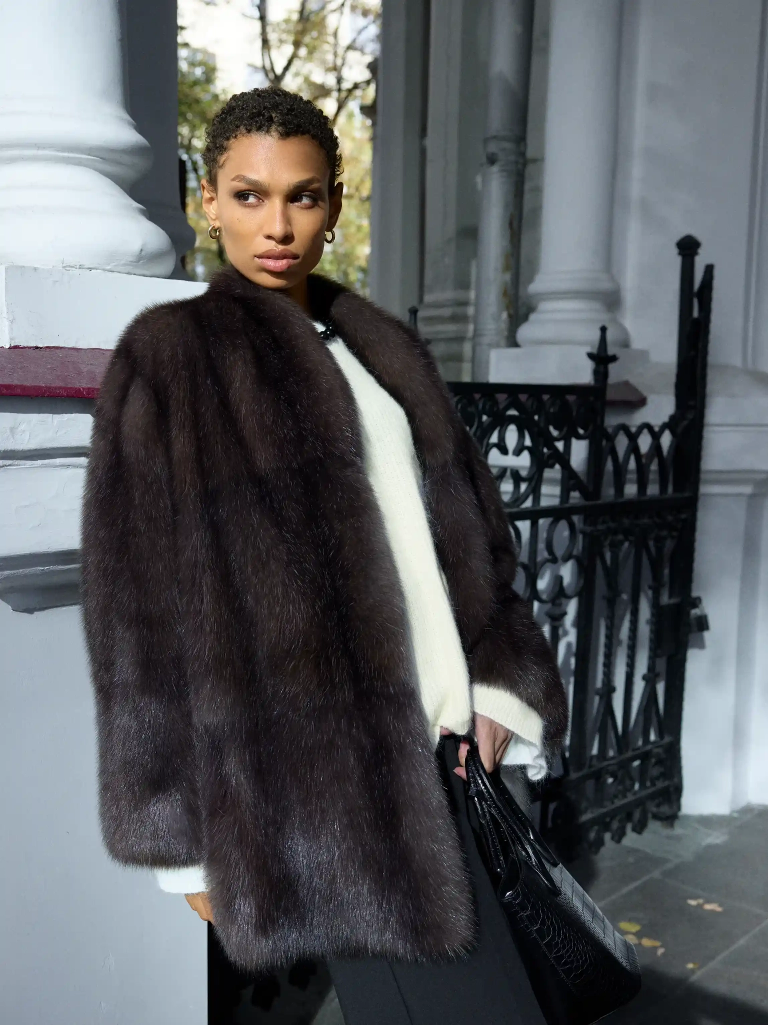 шуба из соболя furnari.webp шуба из соболя furnari.webp