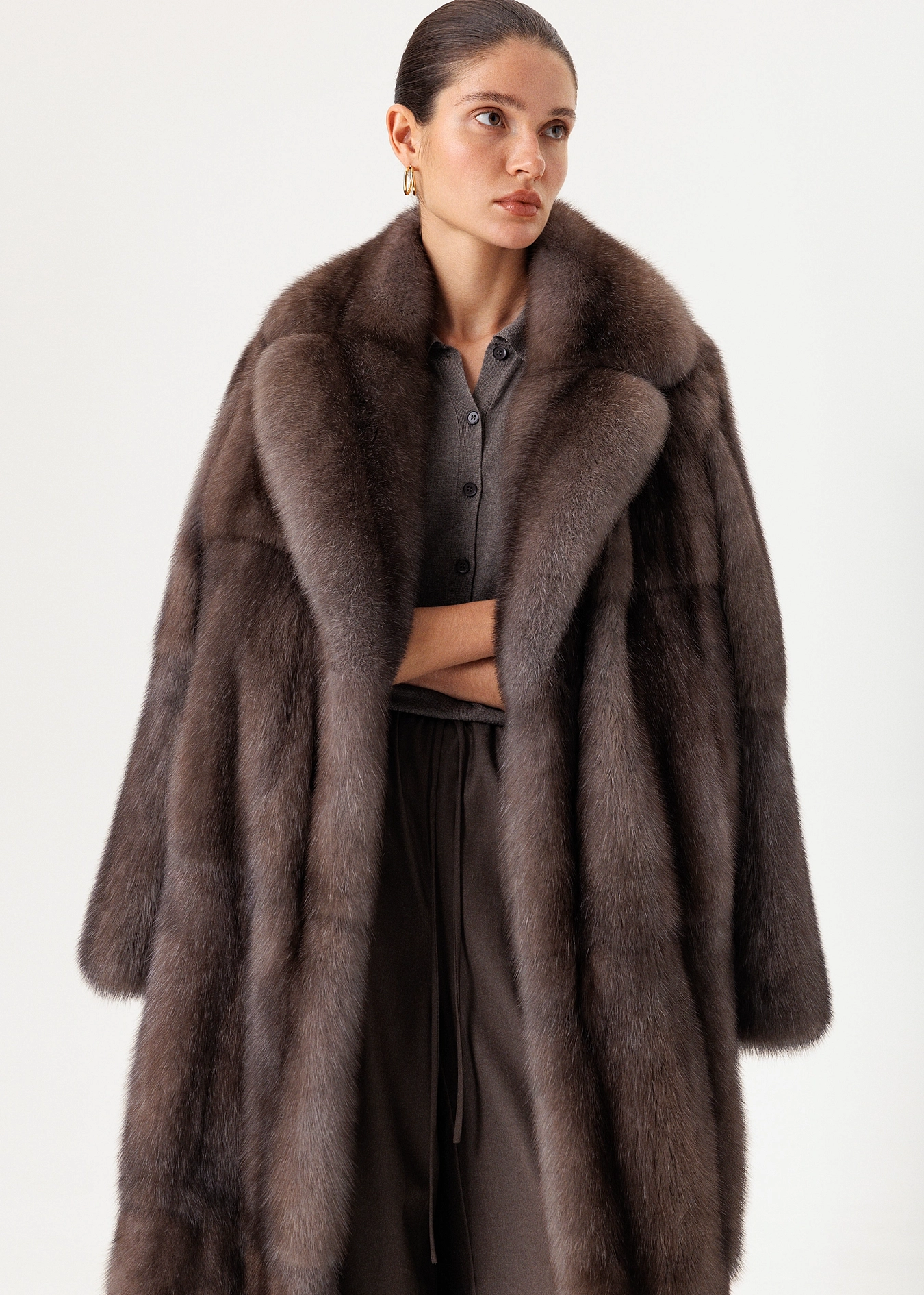 Шуба из цельного соболя с английским воротником